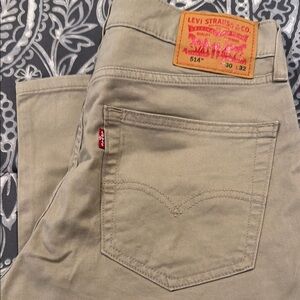 NWT Levi’s 514 stretch  30x32